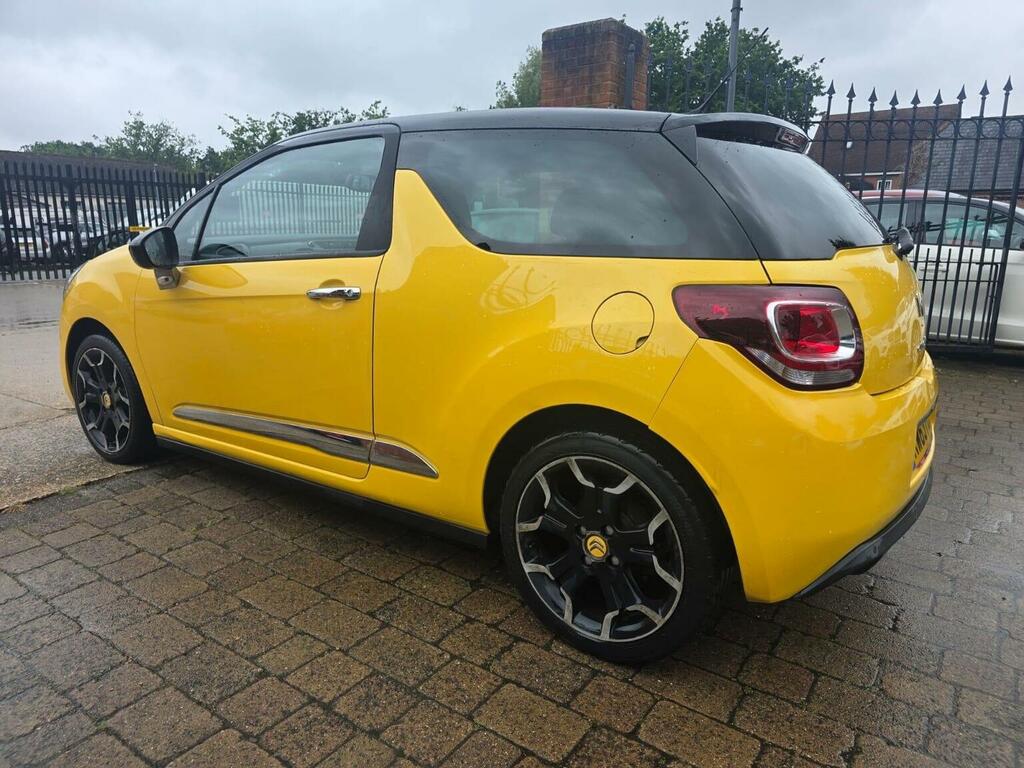 Citroen DS3 1.6 Vti Dstyle Plus Euro 5 Yellow #5
