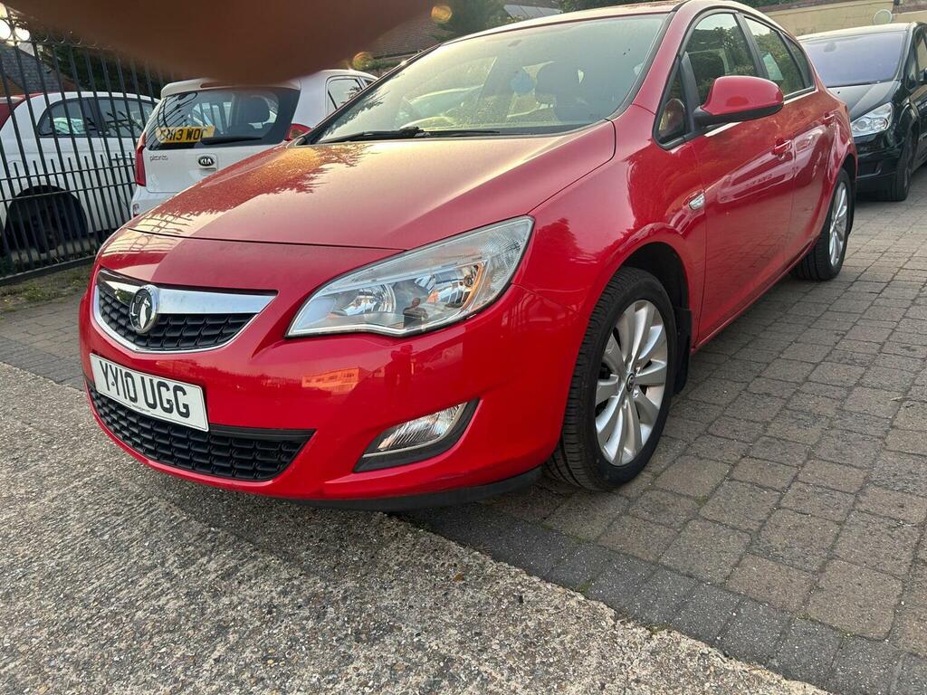 Vauxhall Astra 1.6 16V Exclusiv Euro 5 Red #2