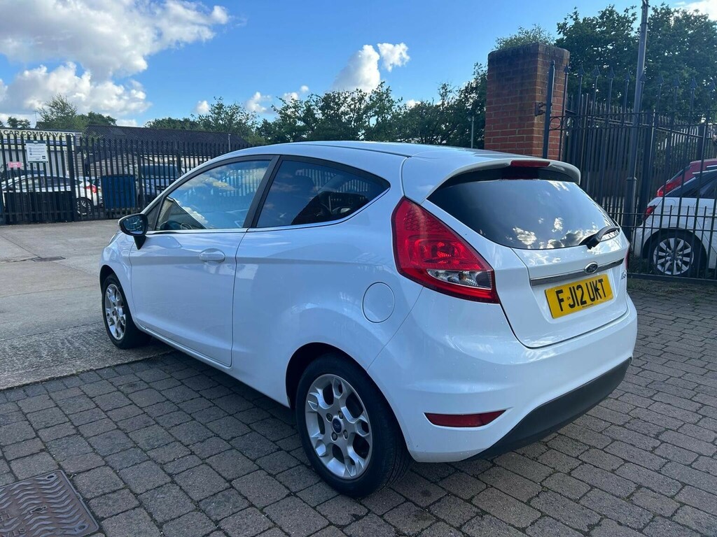 Ford Fiesta 1.25 Zetec White #6