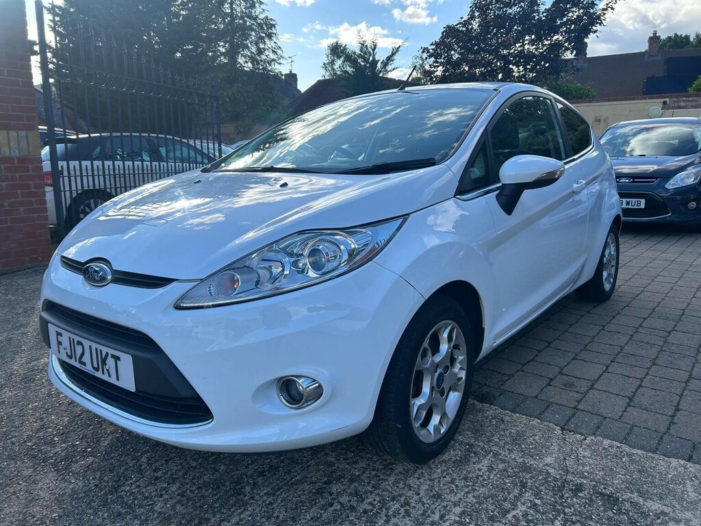 Ford Fiesta 1.25 Zetec White #2
