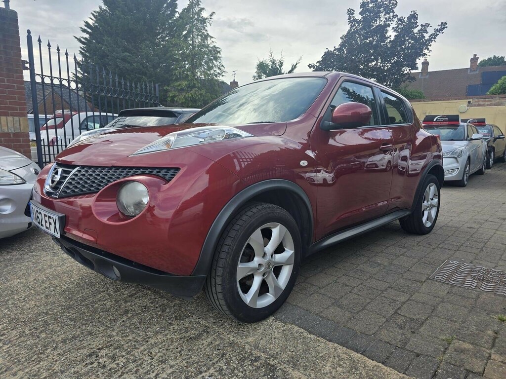 Nissan Juke 1.6 Acenta Euro 5 Ss Red #2
