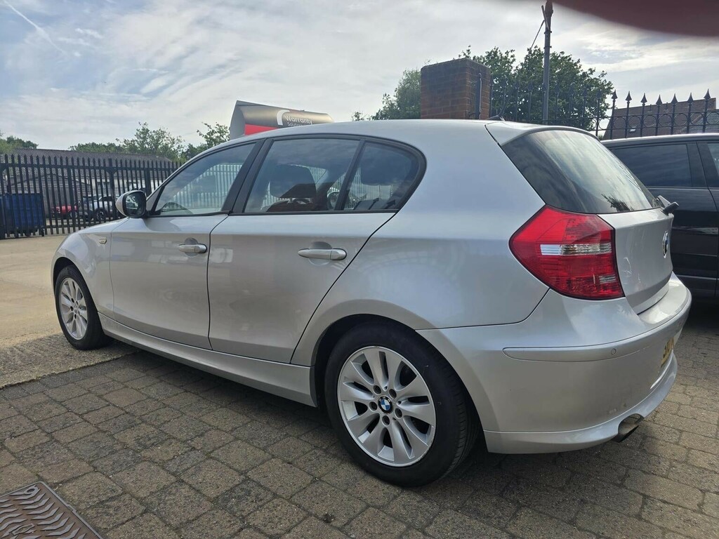 BMW 1 Series 2.0 116I Se Euro 5 Silver #4
