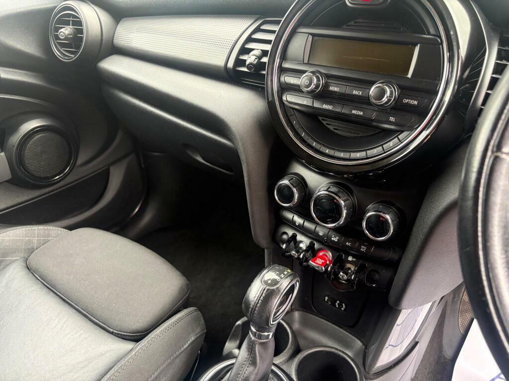 Mini Hatch Hatchback 1.5 Cooper Euro 6 Ss 201565 Silver #17