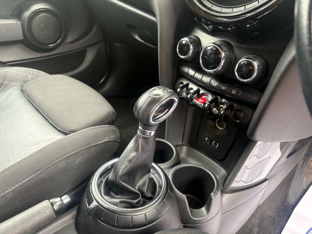 Mini Hatch Hatchback 1.5 Cooper Euro 6 Ss 201565 Silver #18