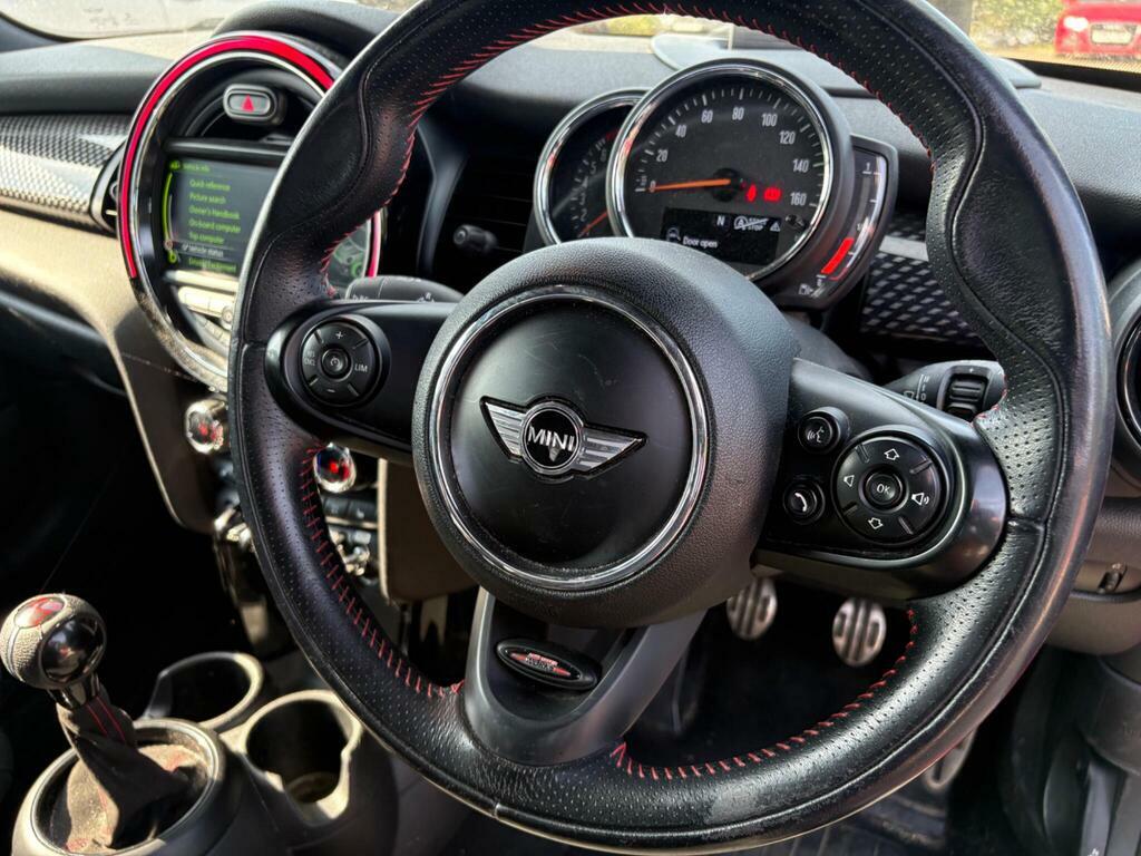 Mini Hatch 2.0 Cooper S Euro 6 S S Red #4
