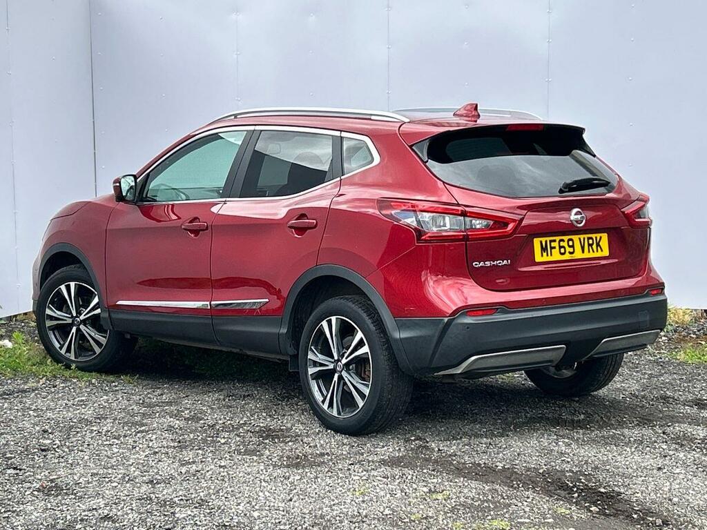 Nissan Qashqai 1.3 Dig-t N-connecta Suv Euro 6 MF69VRK Red #3