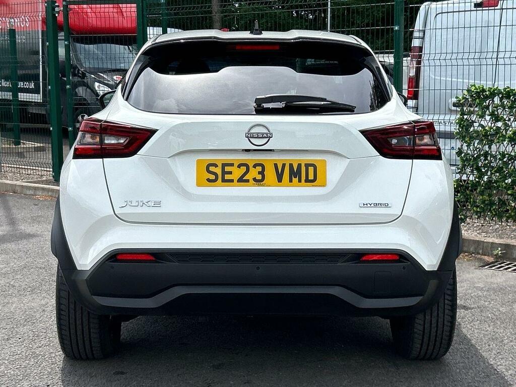 Nissan Juke 1.6 N-connecta Suv Hybrid Euro 6 White #5