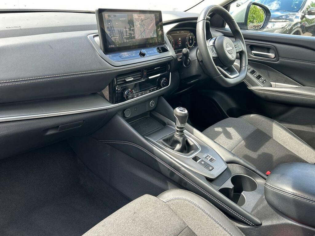 Nissan Qashqai 1.3 Dig-t Mhev N-connecta Suv Hybrid Ma DP74MXZ Silver #2