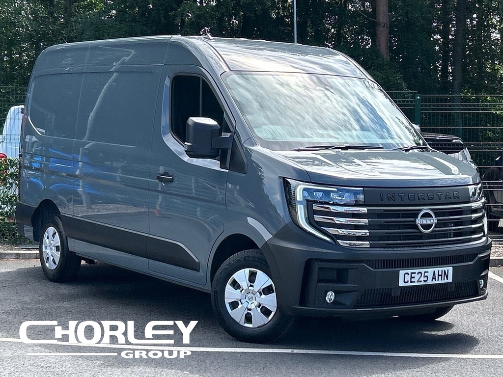 Nissan InterStar 2.0 Dci 35 Tekna Panel Van L2 H2 Grey