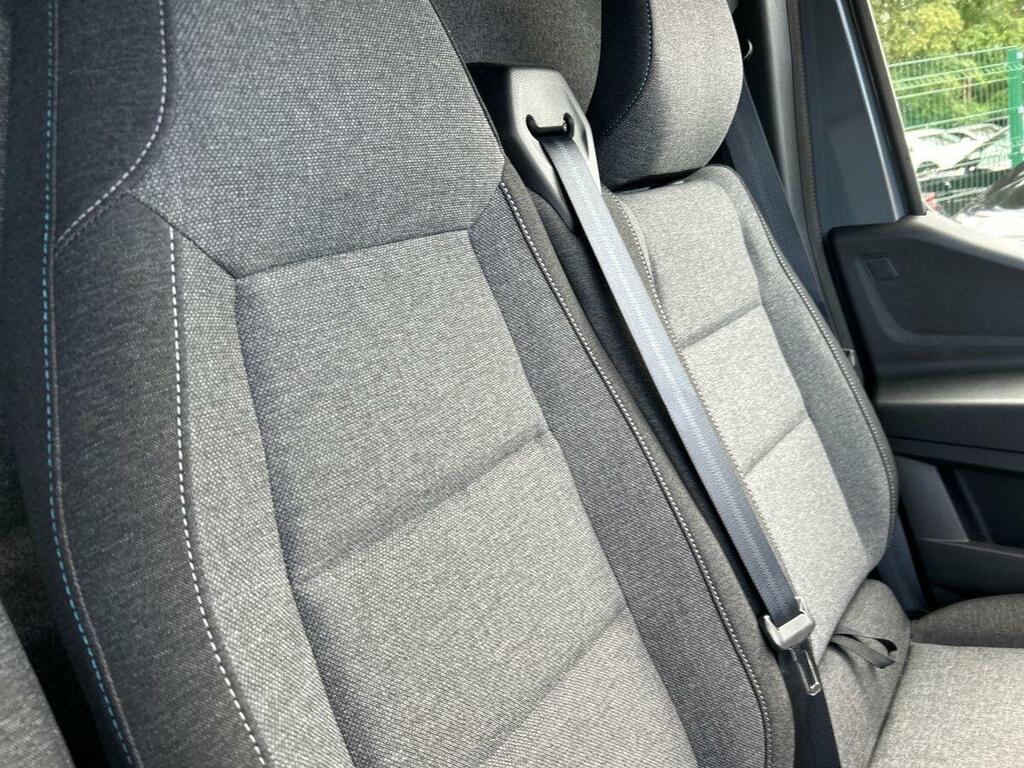 Nissan InterStar Mpv Blue #34