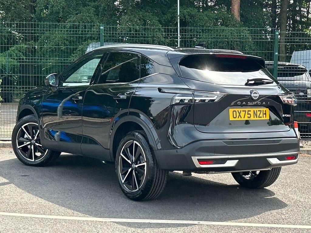 Nissan Qashqai 1.5 H E-power Tekna Suv Hybrid Eur OX75NZH Black #3