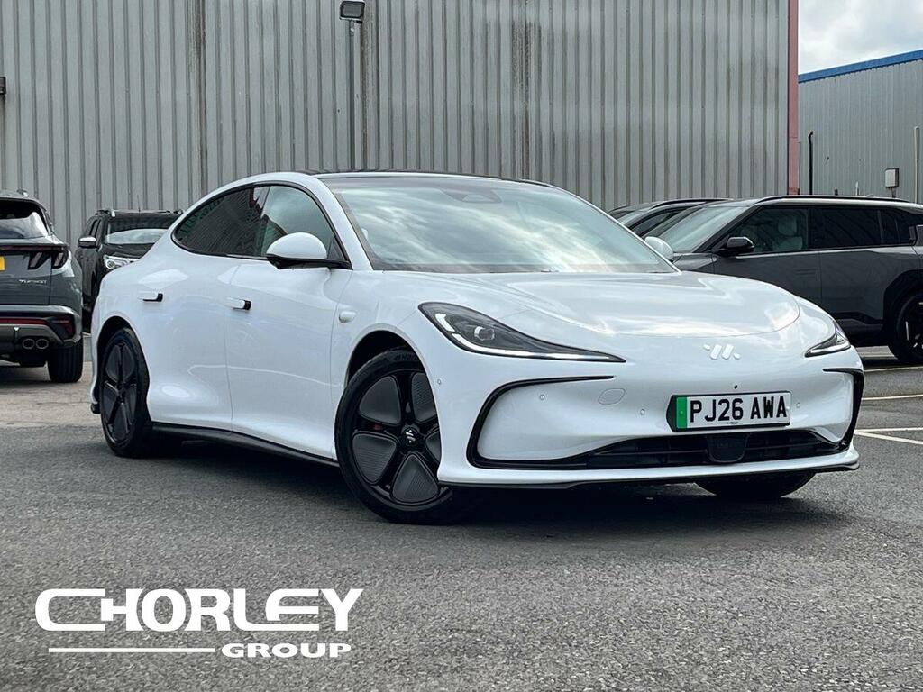 MG IM5 100Kwh Long Range Saloon White