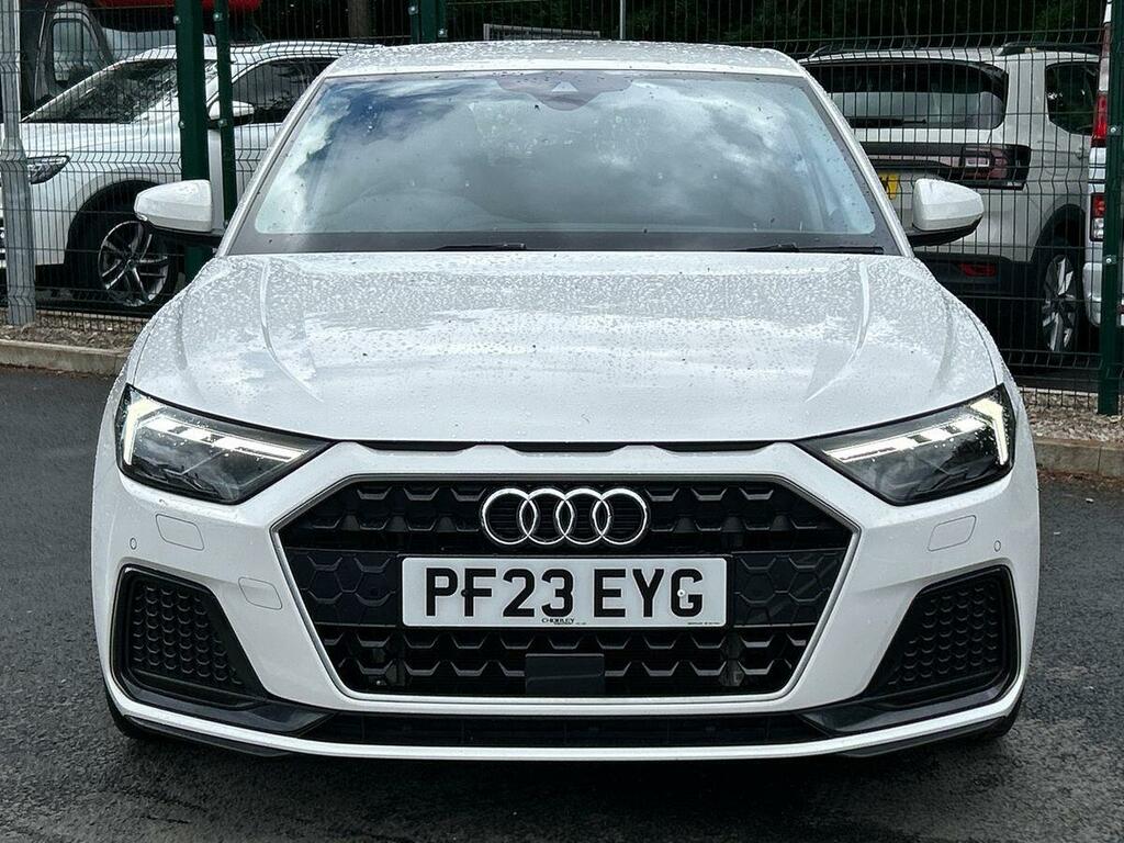 Audi A1 1.0 Tfsi 25 Sport Sportback Euro PF23EYG White #4