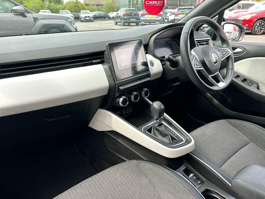 Renault Clio 1.6 E-tech Techno Hatchback Hybrid FP72BVB White #2