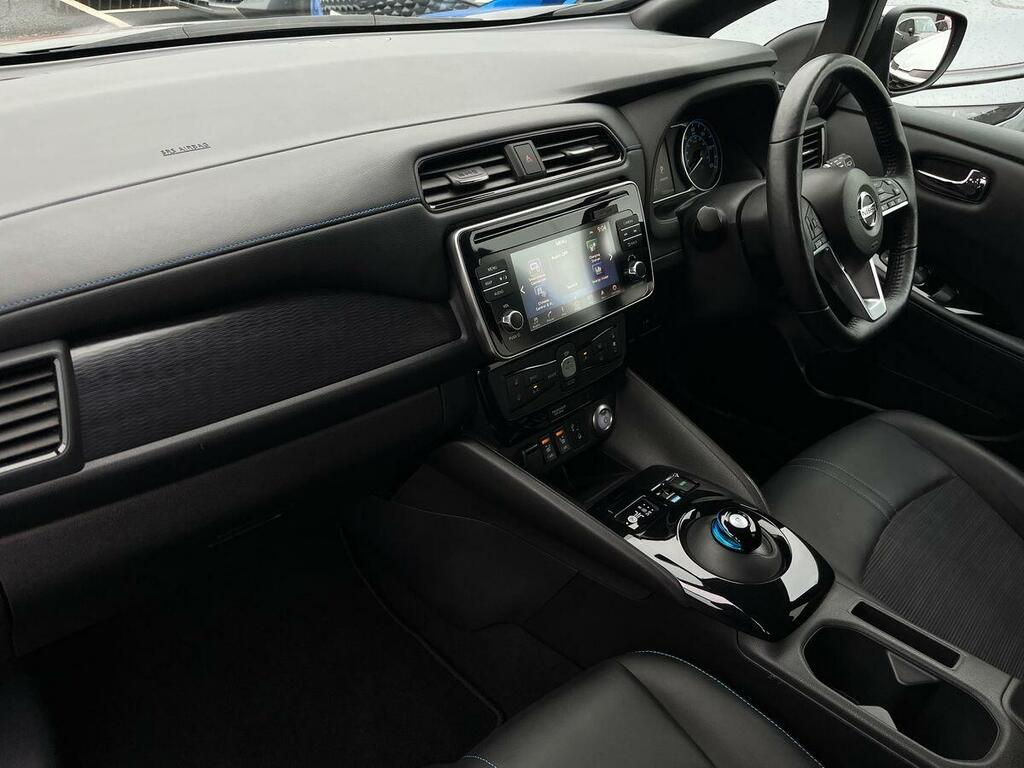 Nissan Leaf 2018 Launch Edition 148 Bhp Silver #2