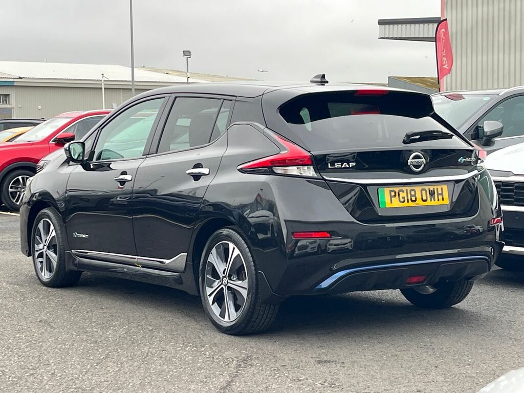 Nissan Leaf 40Kwh N-connecta Hatchback 150 Black #3