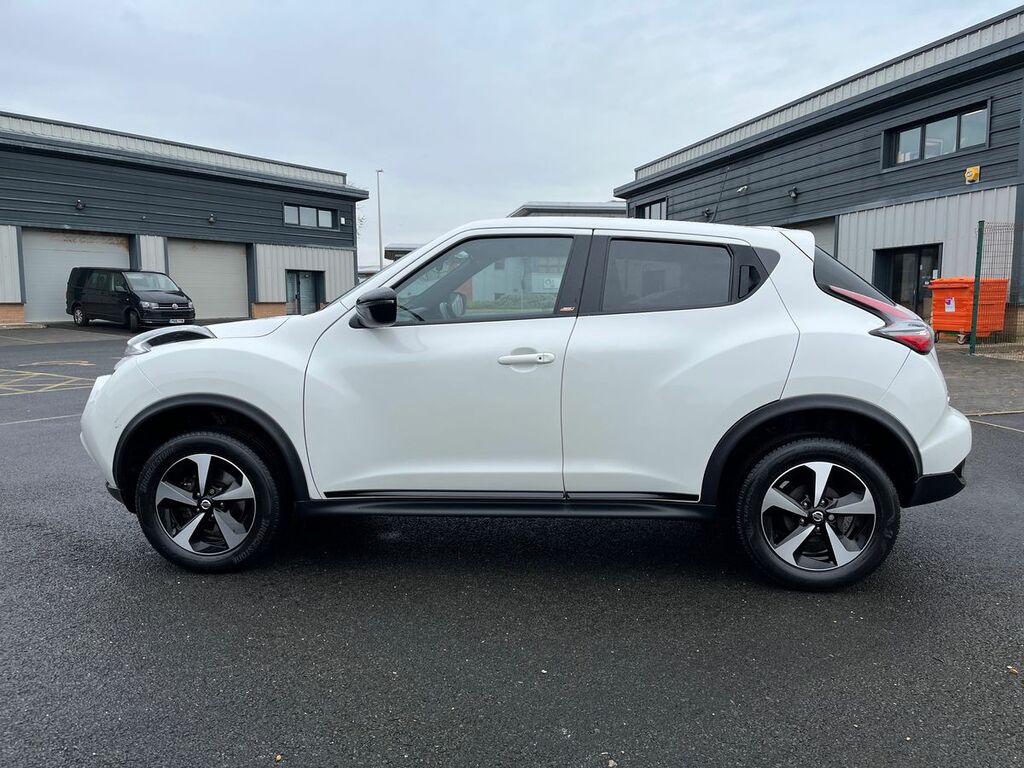 Nissan Juke 1.6 Bose Personal Edition Suv Eu PK68URF White #6