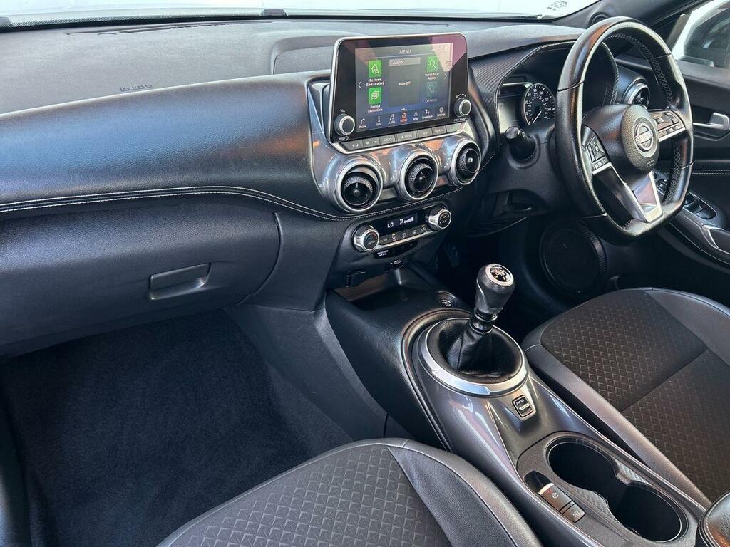 Nissan Juke 1.0 Dig-t N-connecta Suv Euro 6 DN73XFM Grey #2