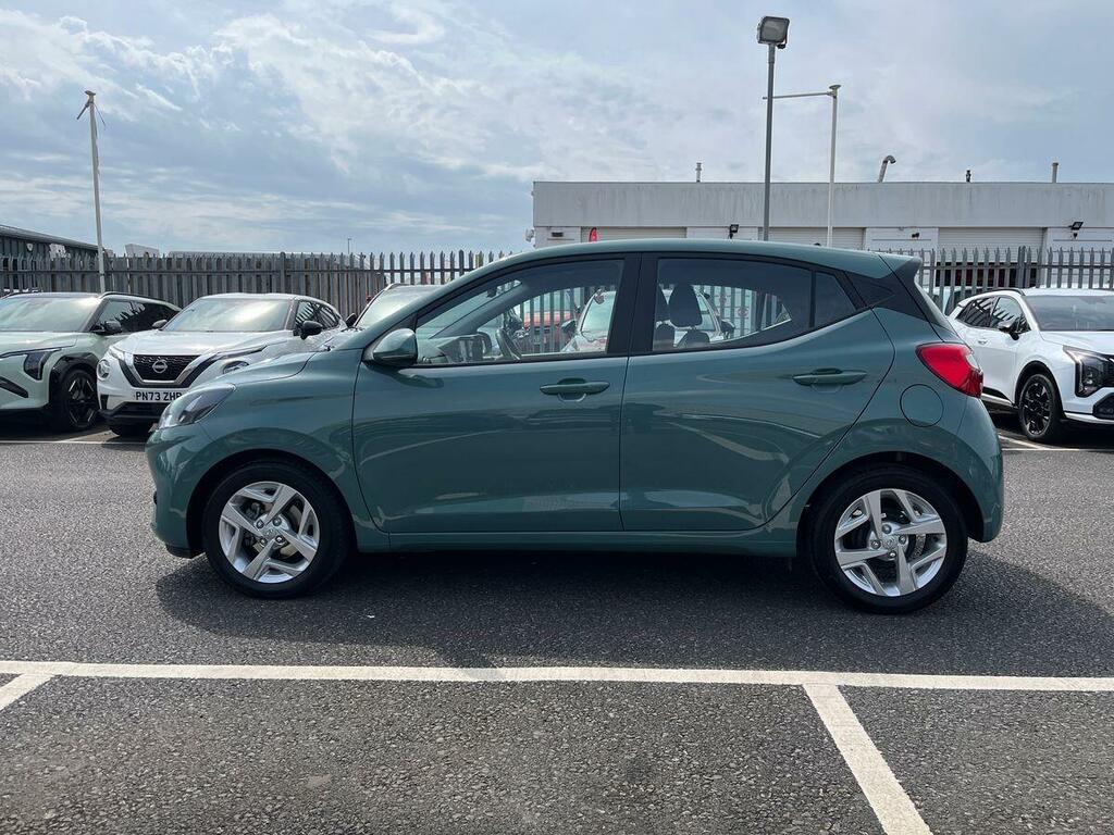 Hyundai I10 1.2 Se Connect Hatchback Euro 6 Green #6