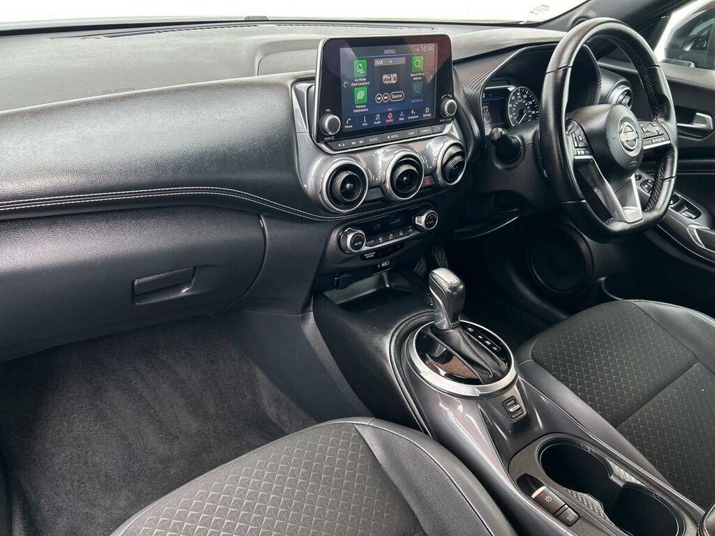 Nissan Juke 1.0 Dig-t N-connecta Suv Dct Euro BJ24UJN Black #2