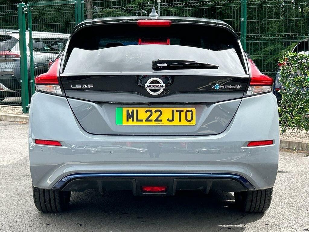 Nissan Leaf 40Kwh N-connecta Hatchback 150 ML22JTO Grey #5