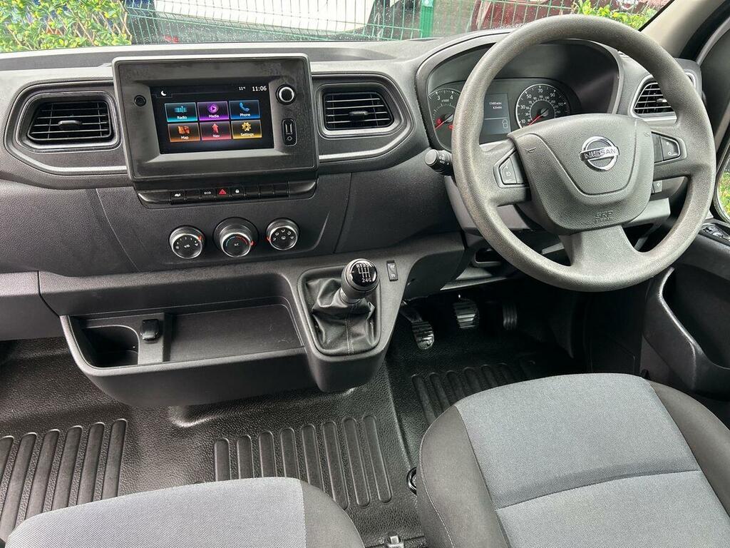Nissan InterStar 2.3 Dci 28 Tekna Panel Van Fwd L White #6