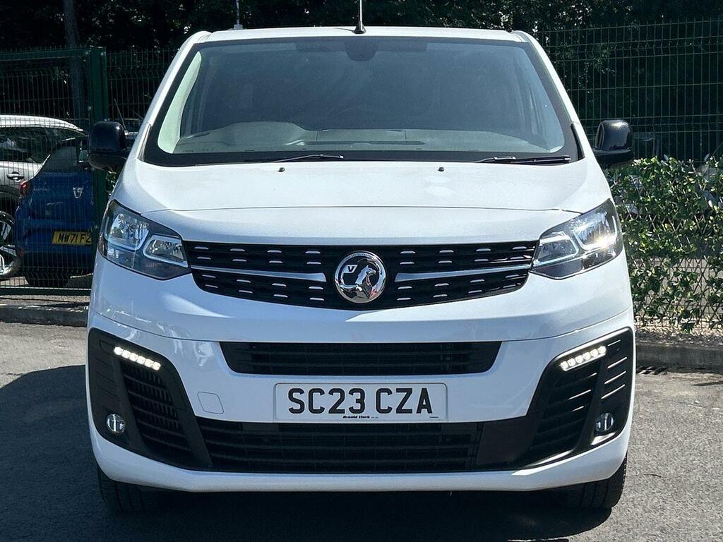 Vauxhall Vivaro 1.5 Turbo D 2700 Pro Panel Van 6Dr L White #4