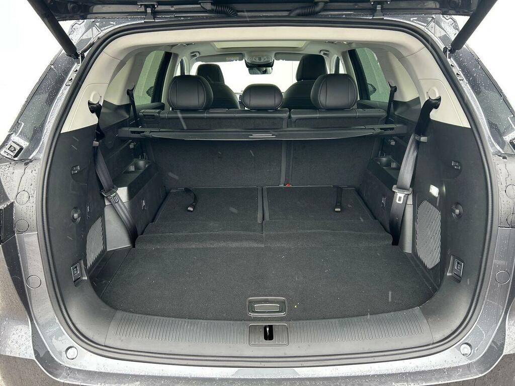 MG  1.5T 24.7Kwh Premium Euro 6 Ss Silver #19