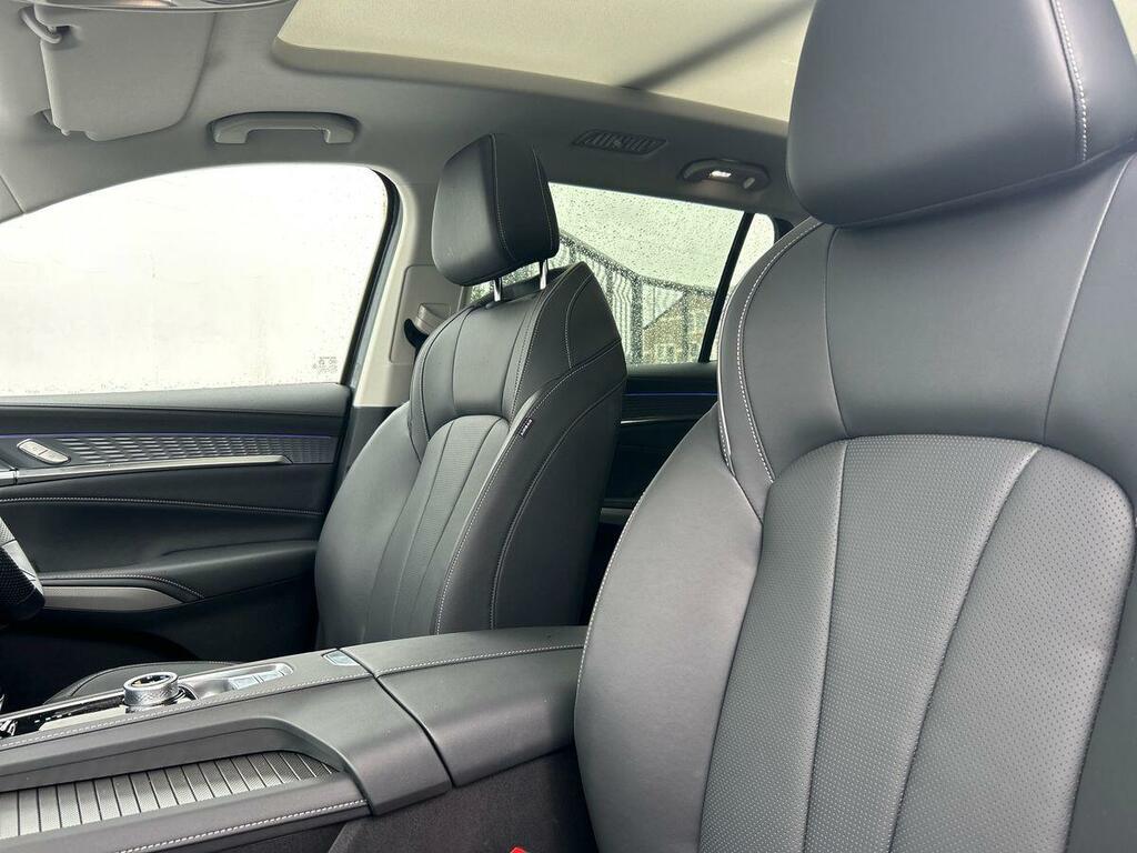 MG  1.5T 24.7Kwh Premium Euro 6 Ss Silver #51