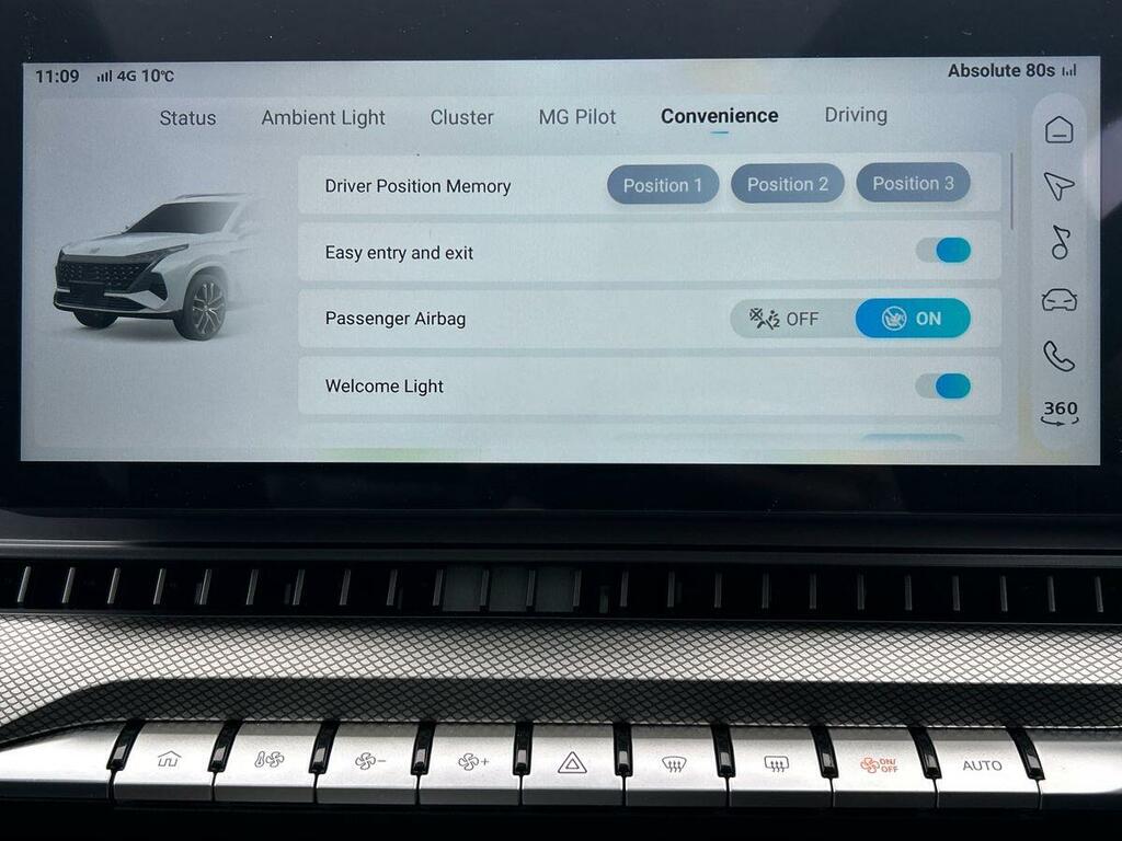 MG  1.5T 24.7Kwh Premium Euro 6 Ss Silver #48