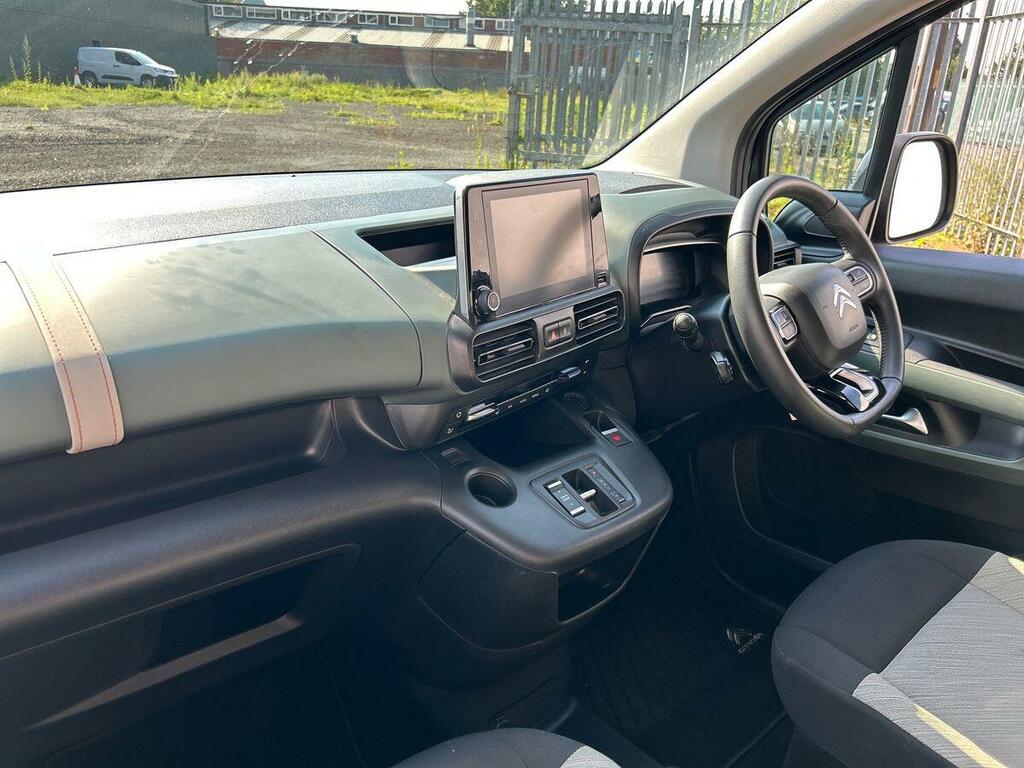 Citroen e-Berlingo 50Kwh Flair Xtr M Mpv 7.4Kw Cha Grey #2