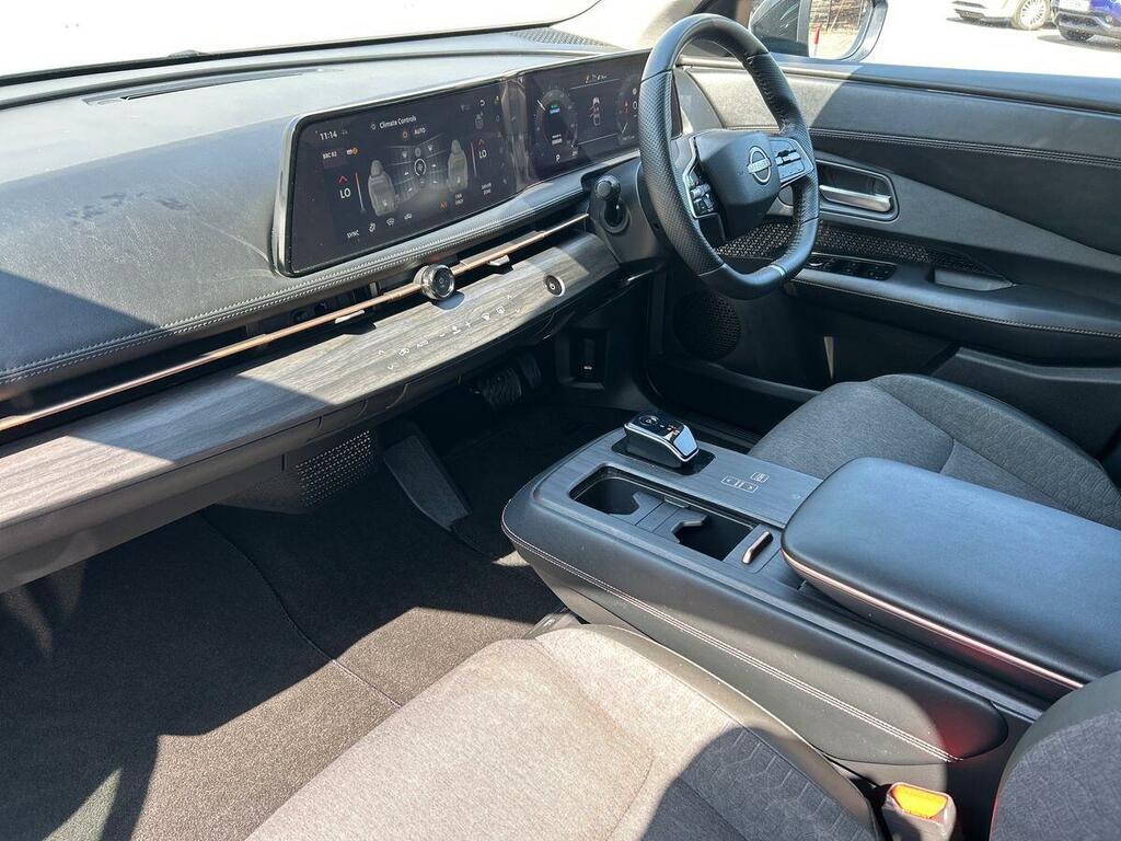 Nissan Ariya 63Kwh Advance Suv 7.4Kw Charger DS24LHO Grey #2