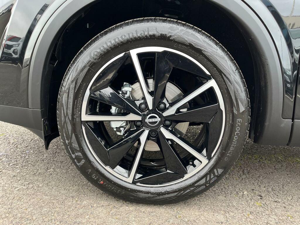 Nissan Qashqai Hatchback Grey #10