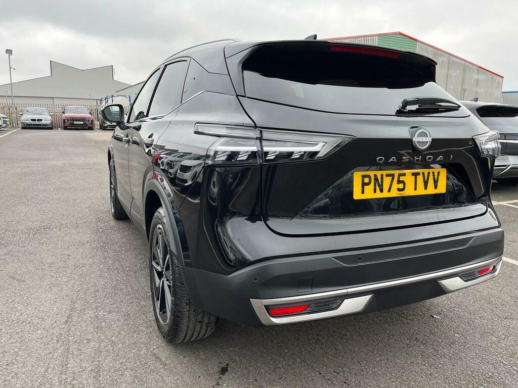 Nissan Qashqai Hatchback Grey #20