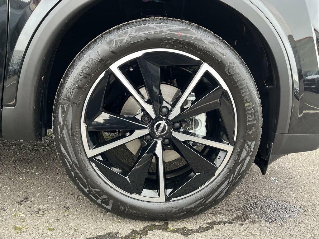 Nissan Qashqai Hatchback Grey #11