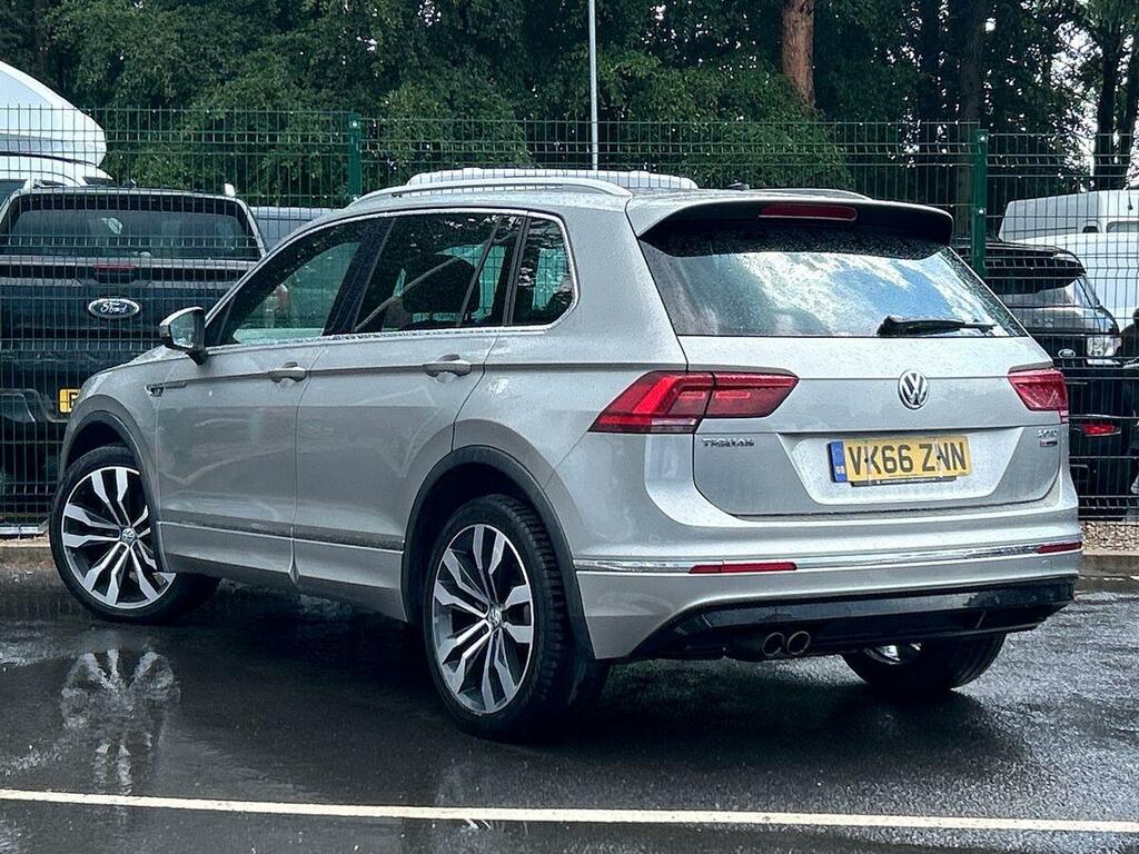 Volkswagen Tiguan 2.0 Tdi Bluemotion Tech R-line Suv Dsg Silver #3