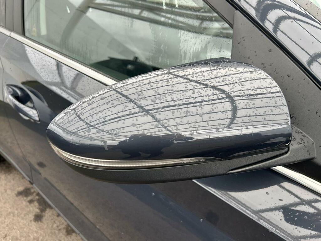 Hyundai Bayon 1.0 Tgdi Advance Dct Green #24