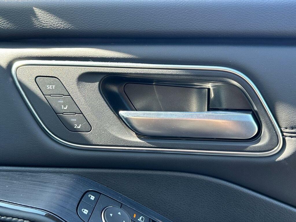 Nissan X-Trail Tekna Silver #41