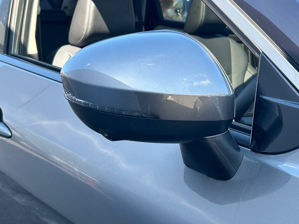 Nissan X-Trail Tekna Silver #23