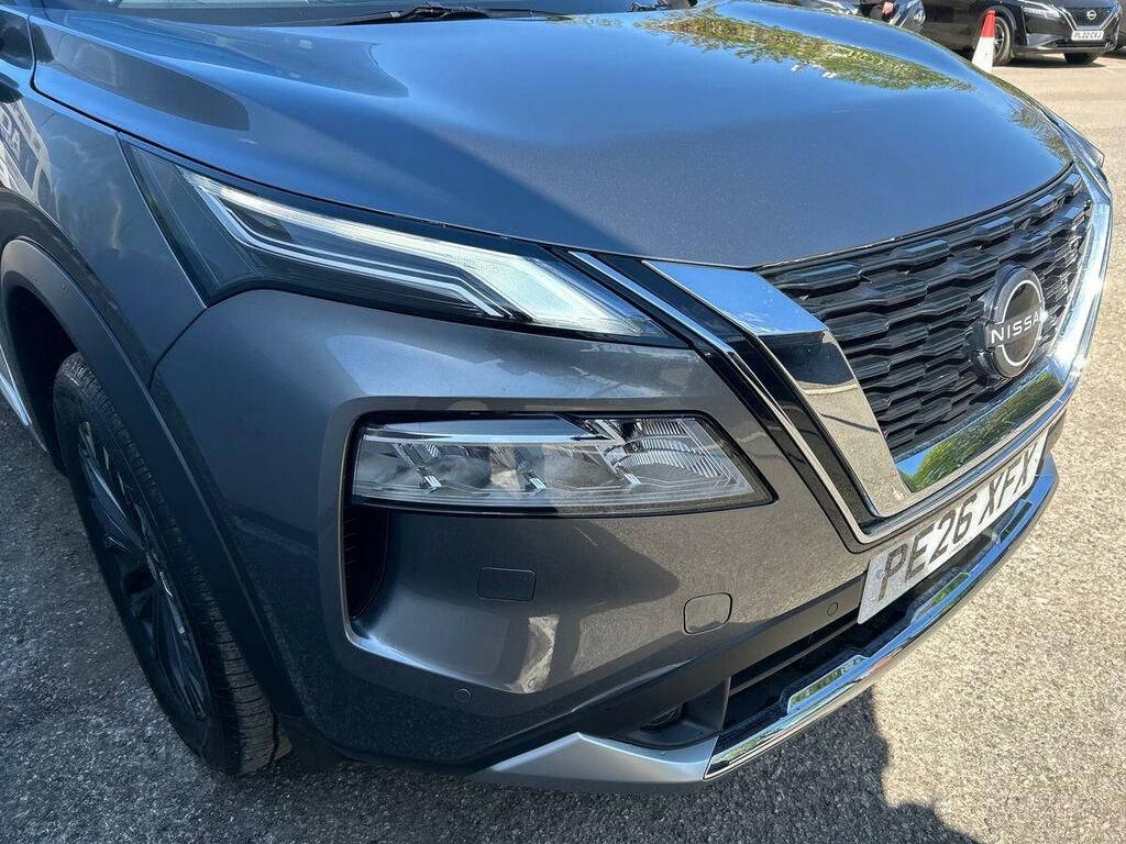 Nissan X-Trail Tekna Silver #20