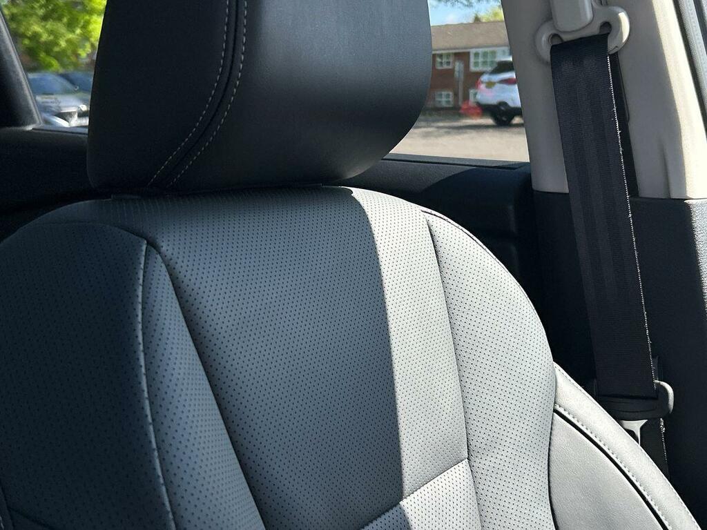 Nissan X-Trail Tekna Silver #36