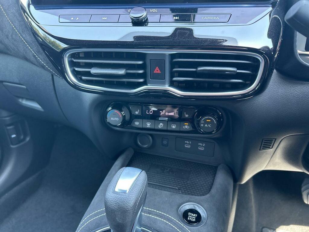 Nissan Juke 1.6 Hybrid Tekna - 2026 Grey #34