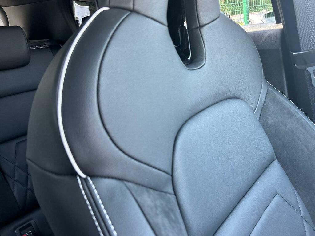 Nissan Juke 1.6 Hybrid Tekna - 2026 Grey #38