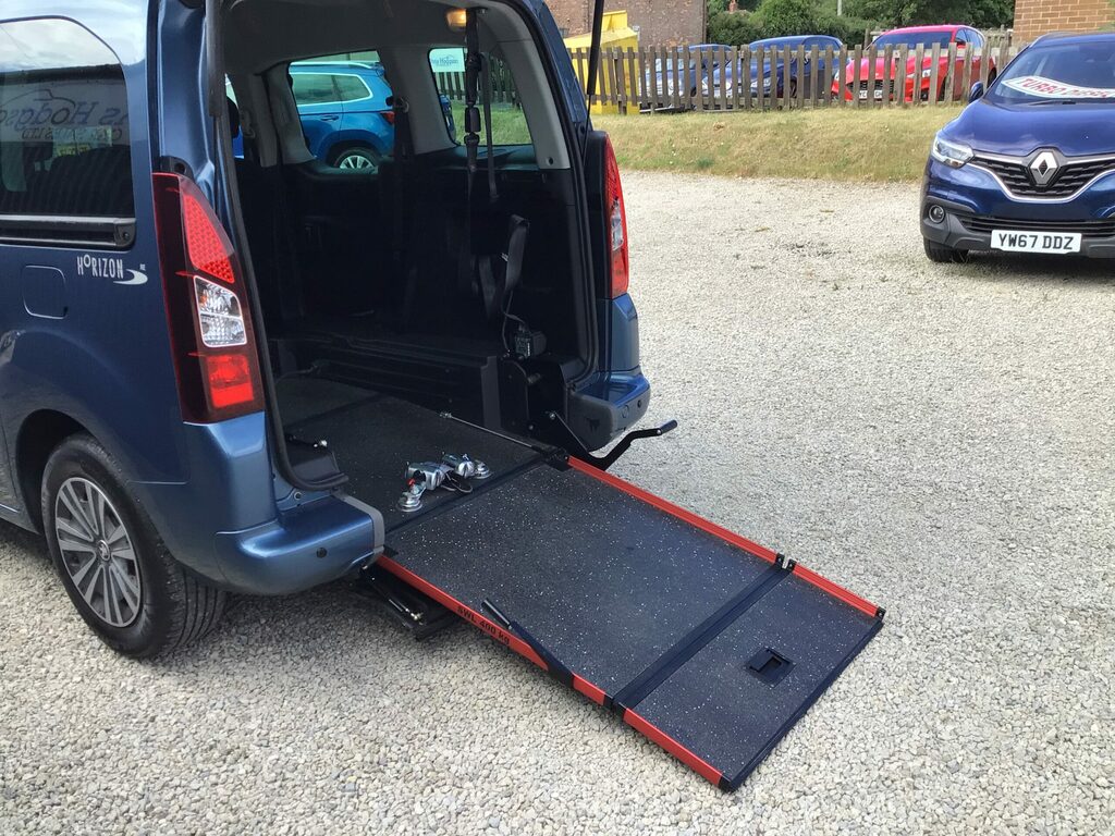 Peugeot Rifter 1.6 3 Seats Only 24 415 Miles F S Blue #2