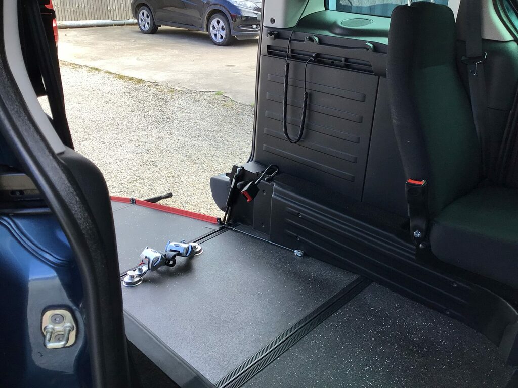 Peugeot Rifter 1.6 3 Seats Only 24 415 Miles F S Blue #5