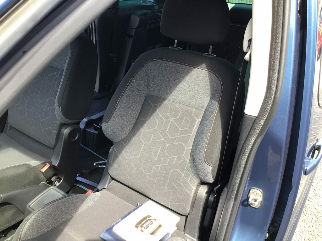 Peugeot Rifter Automatic #17