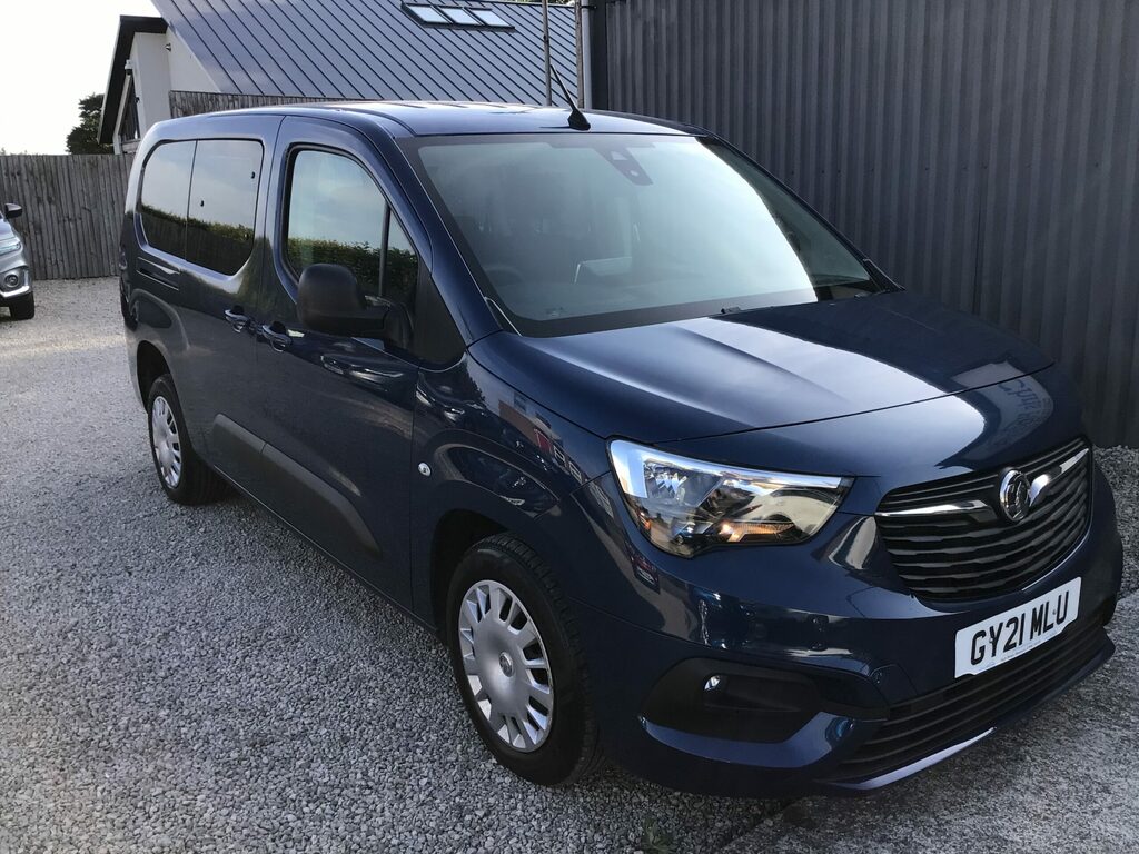 Vauxhall Combo 1.2 109 Bhp 7 Seater Only 42 155 M Blue #3