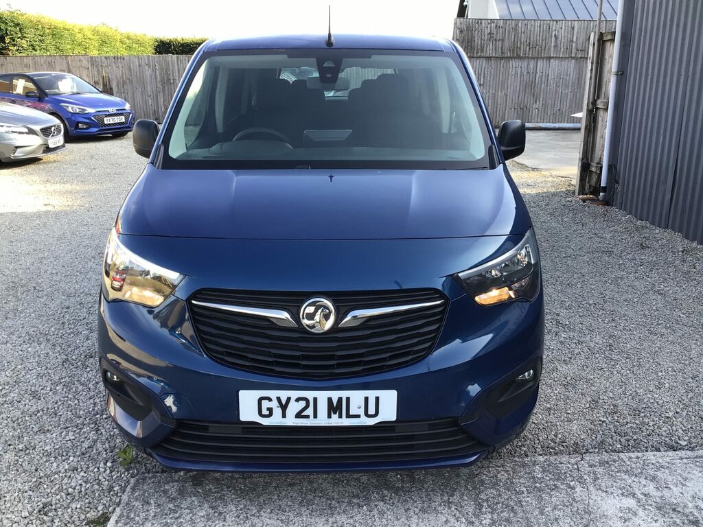 Vauxhall Combo 1.2 109 Bhp 7 Seater Only 42 155 M Blue #2