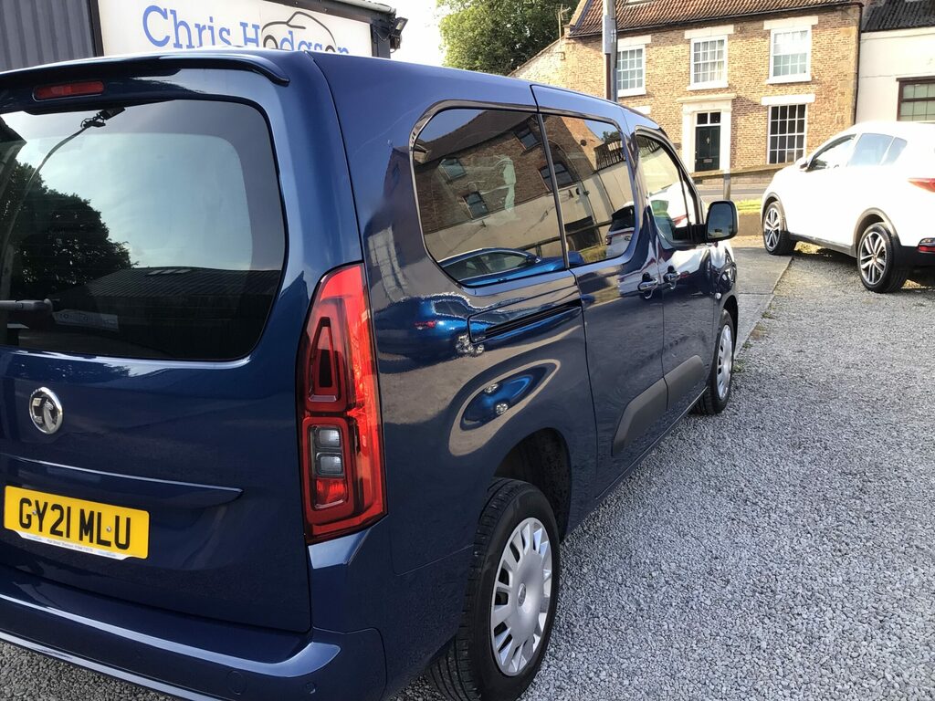 Vauxhall Combo 1.2 109 Bhp 7 Seater Only 42 155 M Blue #5