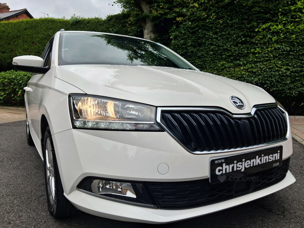 Skoda Fabia 1.0 Tsi Se Estate DSZ7775  #3
